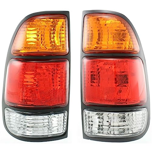 LNMTLZHHM Set of 2 Tail Light For 2000-2006  Toyota  Tundra LH & RH w/ Bulb(s)